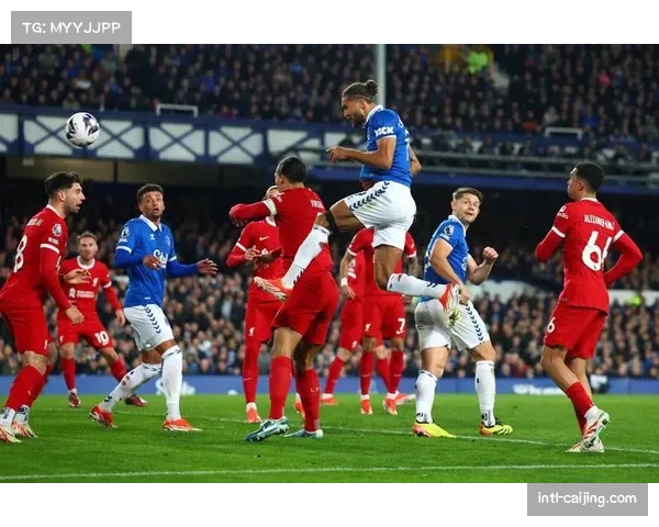 德甲科隆3-3沃尔夫斯堡，双方进球大战平分秋色