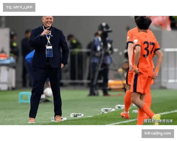 青岛德比VAR介入判定罗森文手球在先，海牛进球被吹